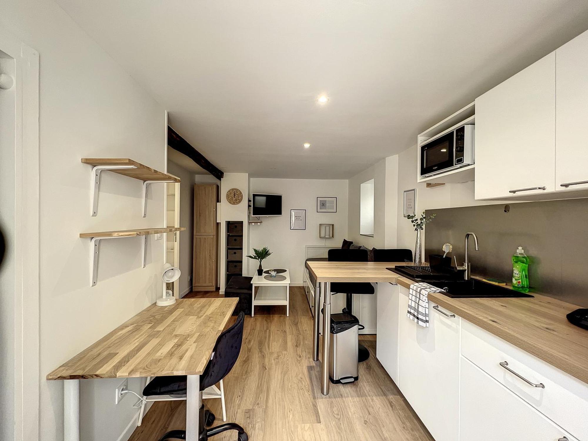 Les Bords Du Clain - Entree Autonome Studio Poitiers Exterior photo